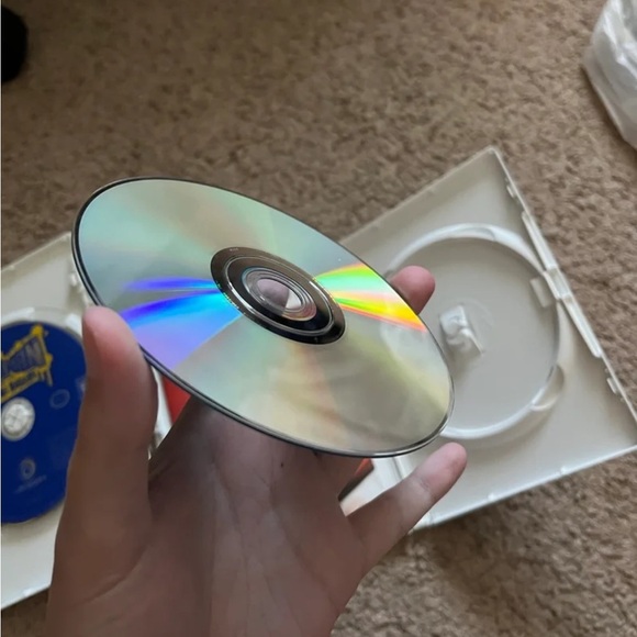 Wii Raving Rabbids Game Bundle - Picture 6 of 7